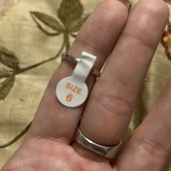 NWT Lab created aquamarine ring. Size 6. Rhodium plated. SRP: $68 - Picture 3 of 3